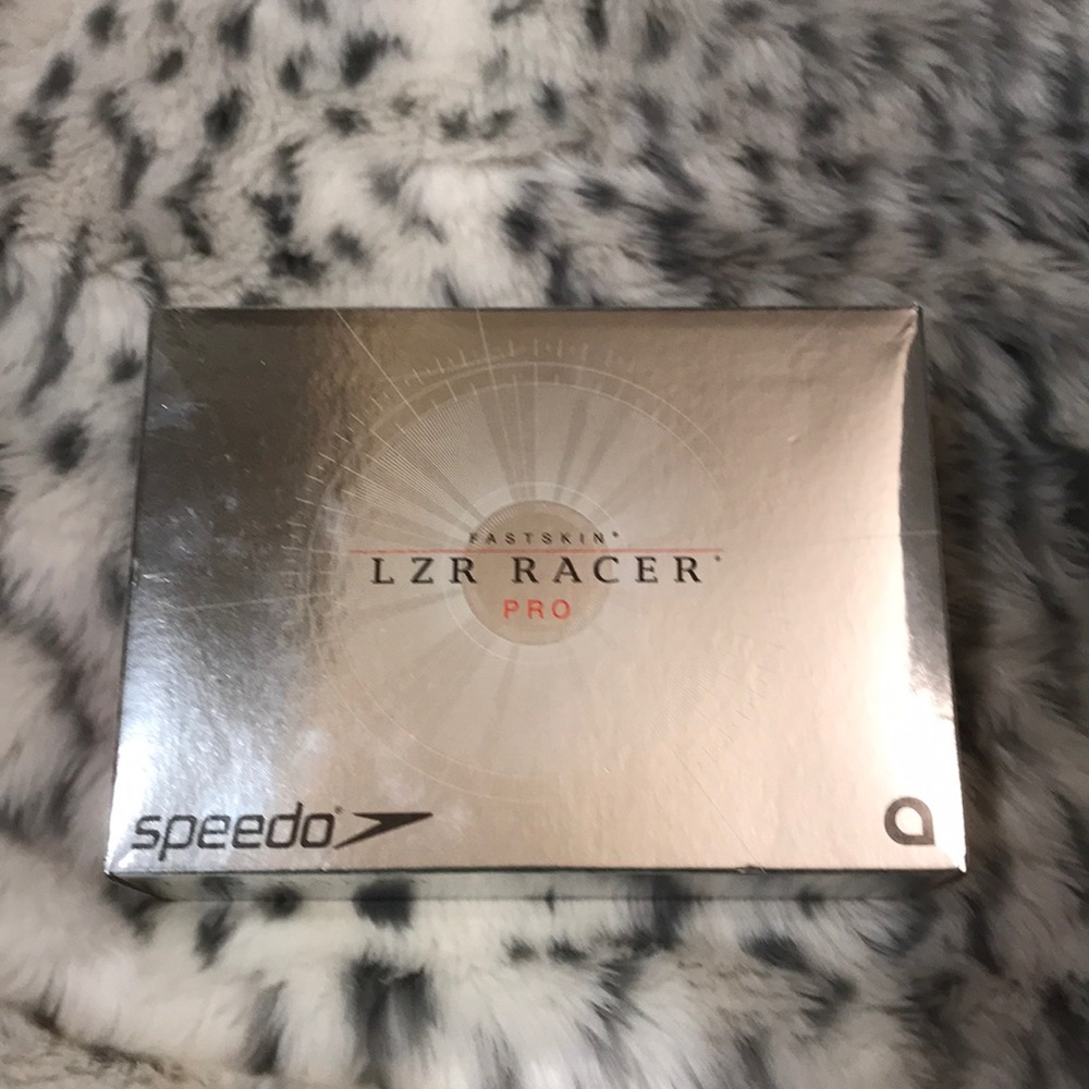 Speedo Female LZR Racer pro: size 24